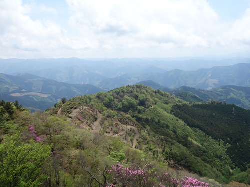 石堂山