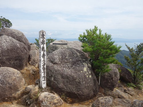 次郎丸嶽山頂