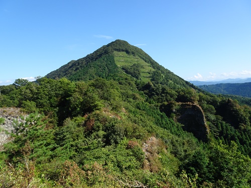 鹿嵐山