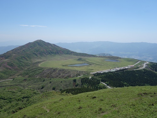 登山道から烏帽子岳