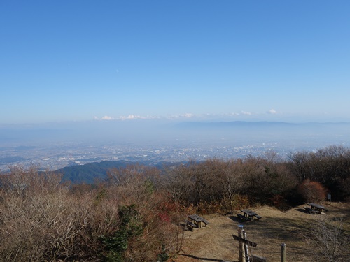 山頂展望所から