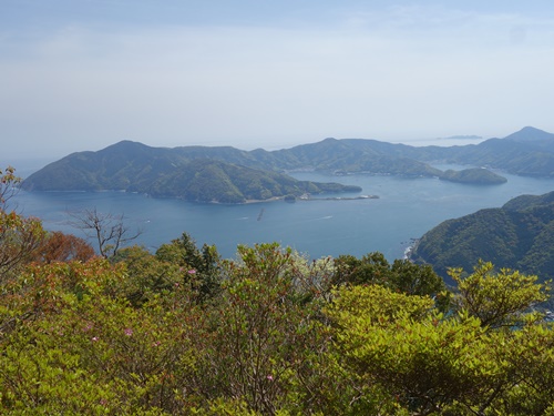 石槌山から