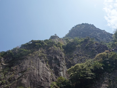 岩峰