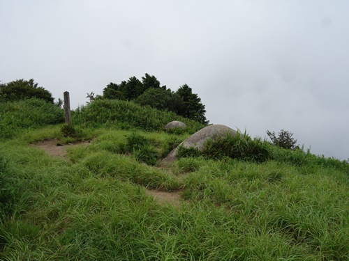 貫山山頂