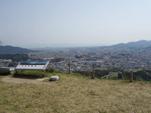 岩屋山展望所から